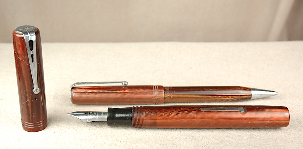 Vintage Pens: 4375: Esterbrook: Dollar Pen